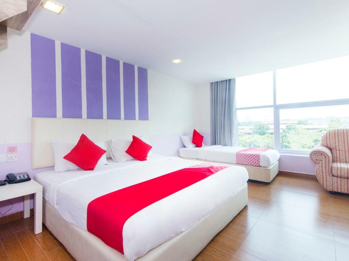 Oyo 419 City Boutique Hotel Bangi Exterior foto