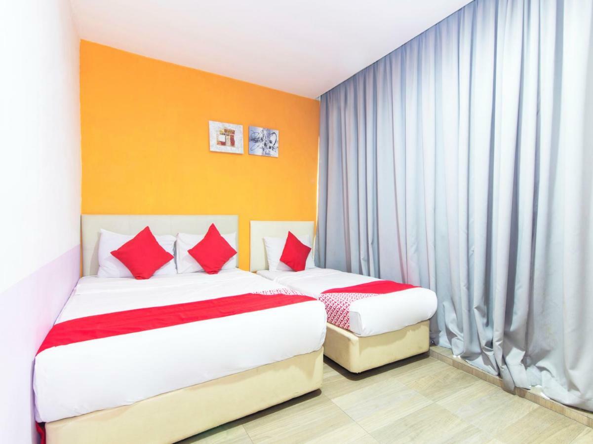 Oyo 419 City Boutique Hotel Bangi Exterior foto