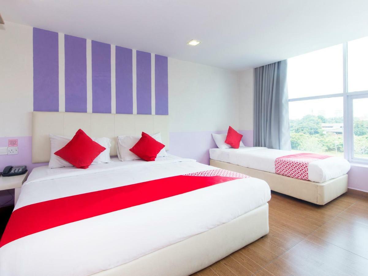 Oyo 419 City Boutique Hotel Bangi Exterior foto
