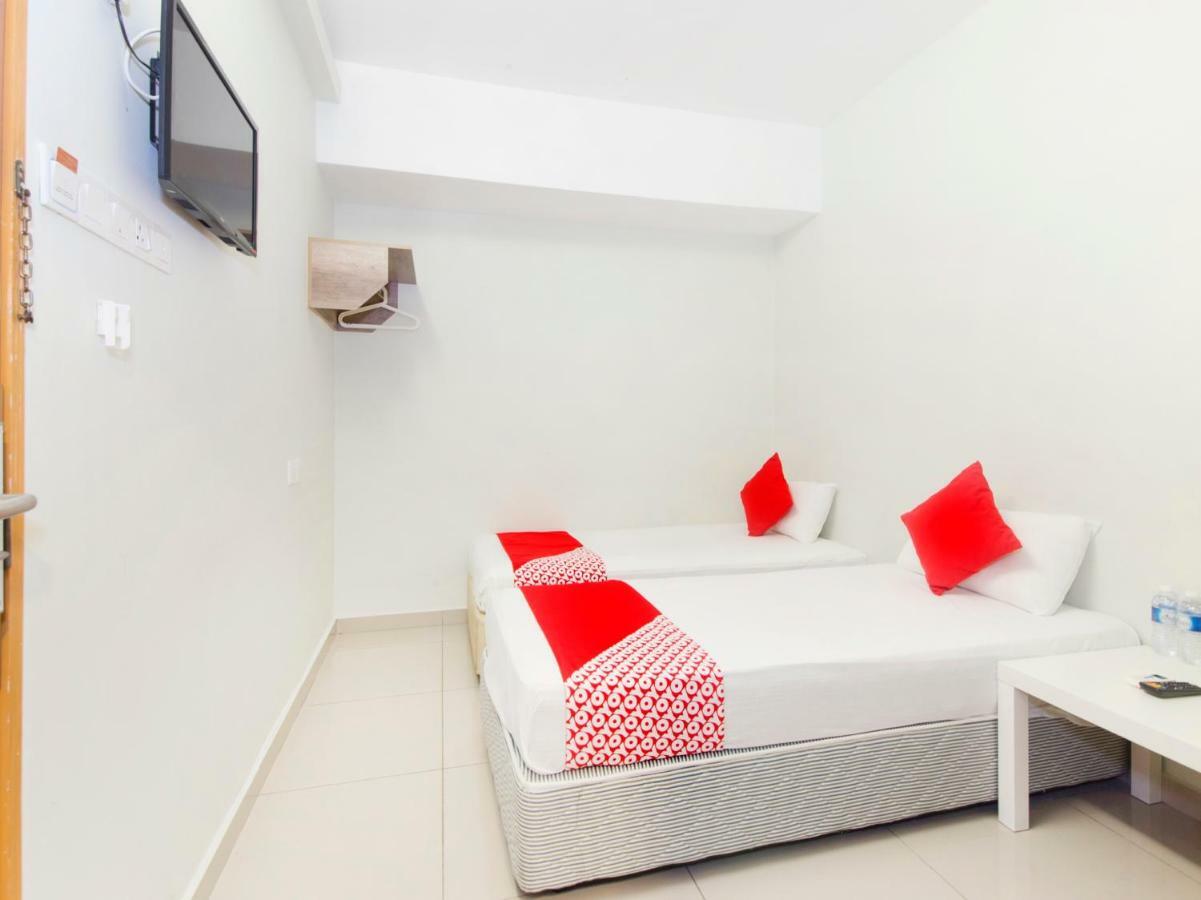 Oyo 419 City Boutique Hotel Bangi Exterior foto